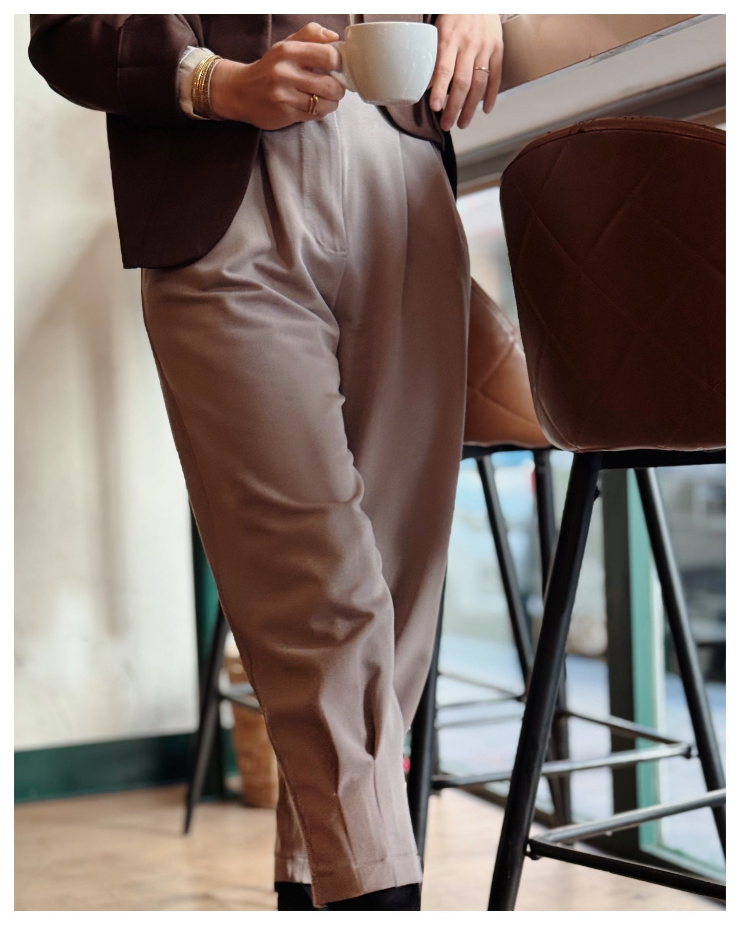 Pantalón Globo Puños Gris